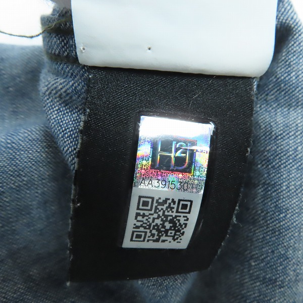 実際に弊社で買取させて頂いたHYDROGEN/ハイドロゲン レザー スター 星条旗ワッペン USED加工 デニムシャツ Mの画像 4枚目