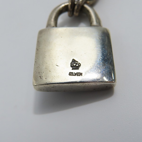 実際に弊社で買取させて頂いたTHIRTEEN DESIGNS/サーティーンデザインズ SMALL X BONE SKULL LOCK/クロスボーン スカル ロック ネックレスの画像 4枚目