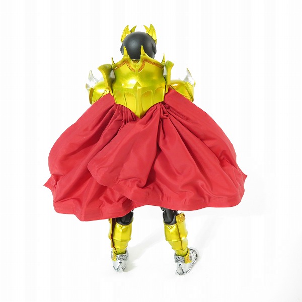 実際に弊社で買取させて頂いたBANDAI/バンダイスピリッツ S.H.Figuarts 真骨彫製法 仮面ライダーキバ エンペラーフォーム フィギュアの画像 4枚目