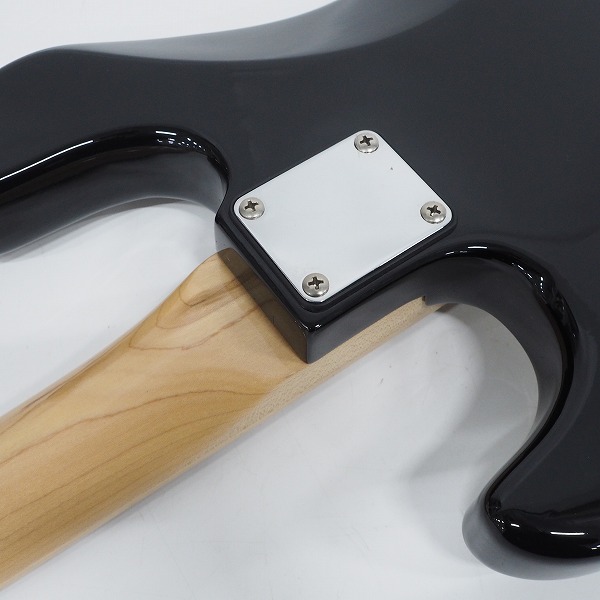 実際に弊社で買取させて頂いた★Bacchus/バッカス UNIVERSE SERIES ジャズベースType 4弦エレキベース ソフトケース付の画像 8枚目