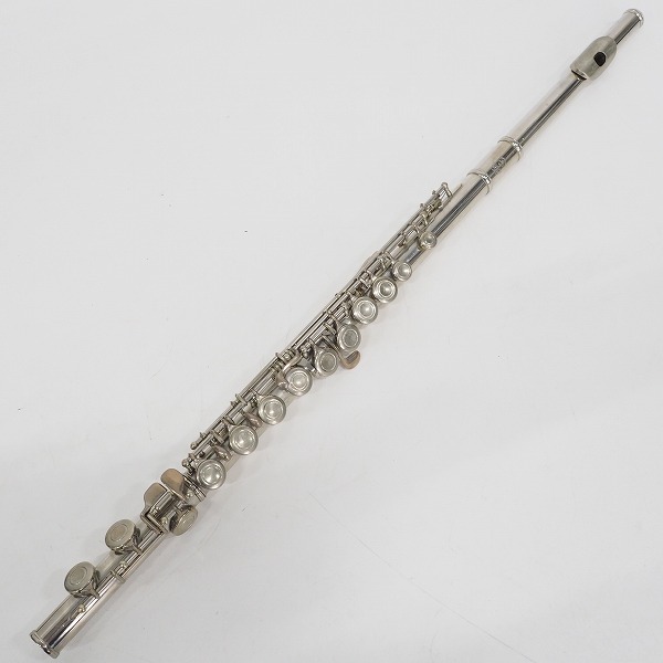 実際に弊社で買取させて頂いたYAMAHA/ヤマハ YFL-23/YFL23 フルート Eメカ付き ハードケース付 の画像 1枚目