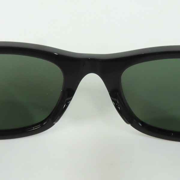 実際に弊社で買取させて頂いたRay-Ban/レイバン WAYFARER/ウェイファーラー サングラス RB2140-A 901の画像 4枚目