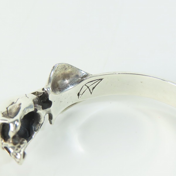 実際に弊社で買取させて頂いたCRAZY PIG/クレイジーピッグ 2スカル バングル ブレスレット/スモールの画像 7枚目