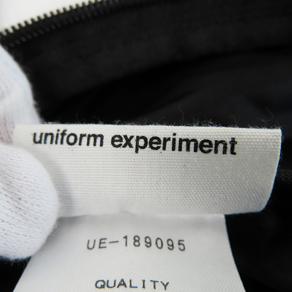 実際に弊社で買取させて頂いたuniform experiment/ユニフォームエクスペリメント ボディバッグ ブラックの画像 6枚目
