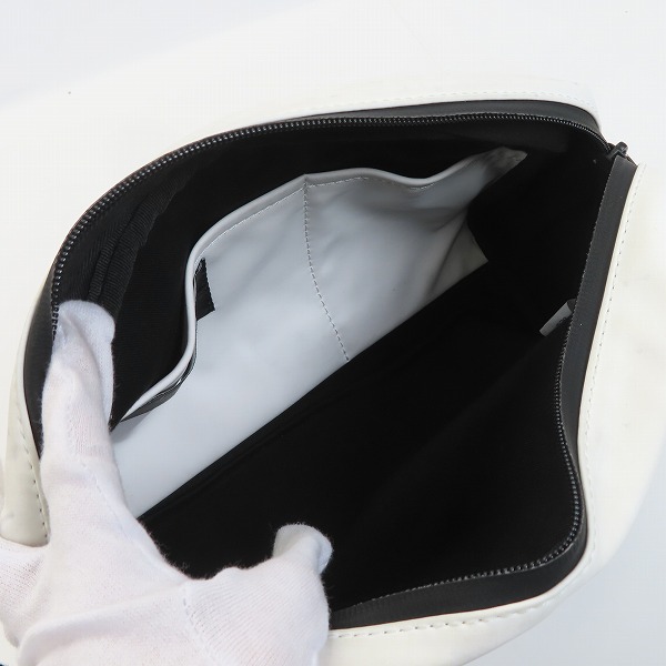 実際に弊社で買取させて頂いたHYDROGEN/ハイドロゲン COLLEGE TATTOO/カレッジ タトゥー スカル  PVC クラッチバッグの画像 3枚目