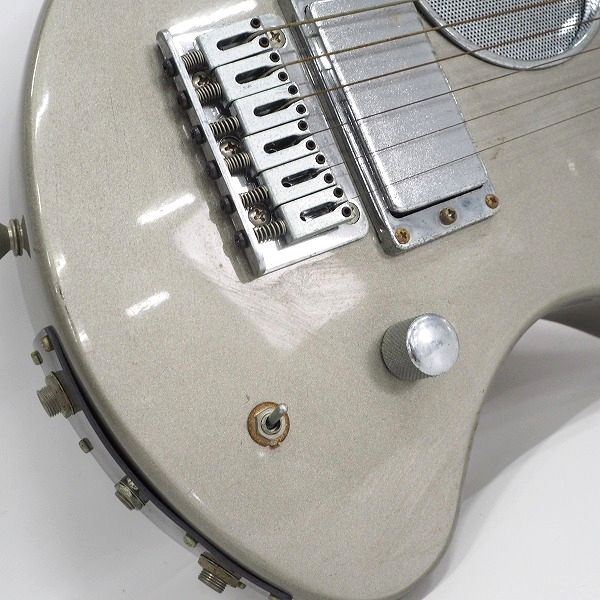 実際に弊社で買取させて頂いた★【使用感有り】FERNANDES/フェルナンデス DIGI-ZO ぞーさん アンプ/エフェクト内蔵 エレキギター の画像 5枚目