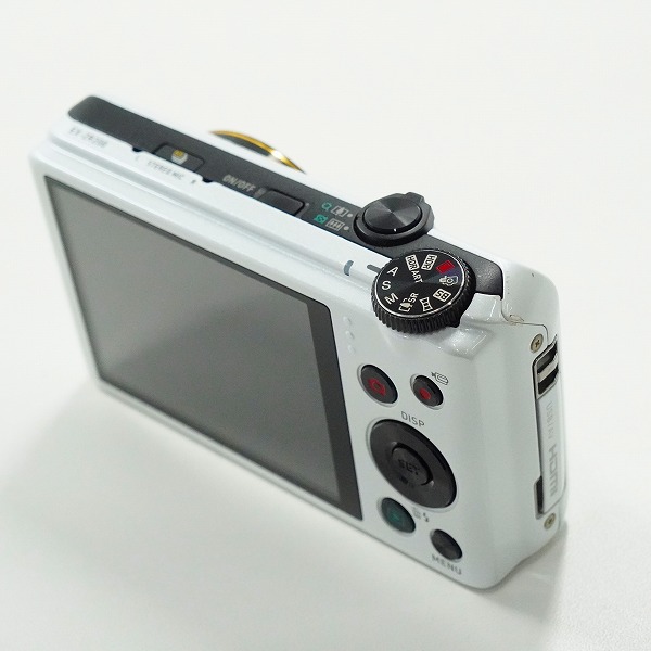 実際に弊社で買取させて頂いたCASIO/カシオ EX-ZR200 コンパクトデジタルカメラ 簡易動作確認済みの画像 2枚目