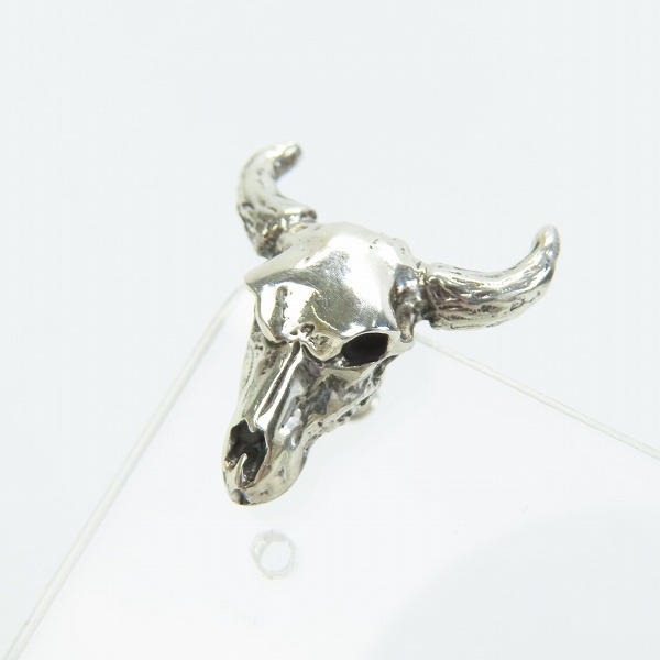実際に弊社で買取させて頂いたCRAZY PIG/クレイジーピッグ COW SKULL STUD EARRING ピアス