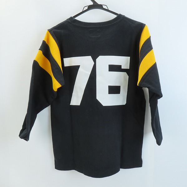 実際に弊社で買取させて頂いたWTAPS/ダブルタップス フットボールTシャツ 152ATDT-CSM17/Sの画像 1枚目