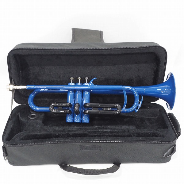 実際に弊社で買取させて頂いたPLAYTECH/プレイテック PTTR-050BL プラスチックトランペット ブルー  セミハードケース付
