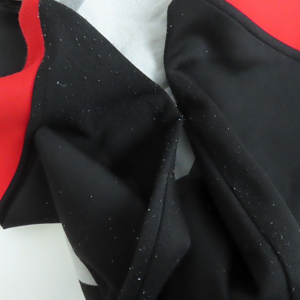 実際に弊社で買取させて頂いたHYDROGEN/ハイドロゲン 袖切替 幾何学模様 ジップアップパーカー M の画像 6枚目