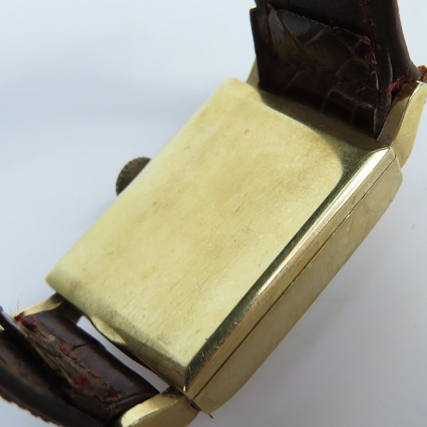 実際に弊社で買取させて頂いた【ジャンク】Universal Geneva/ユニバーサルジュネーブ アンティーク ヴィンテージ 手巻き 腕時計の画像 3枚目