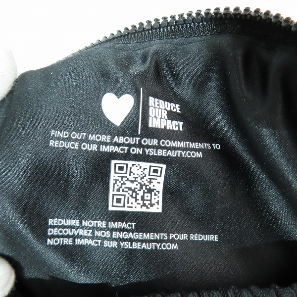 実際に弊社で買取させて頂いたYSL/YVES SAINT LAURENT BEAUTE/イブサンローランボーテ ポーチの画像 6枚目