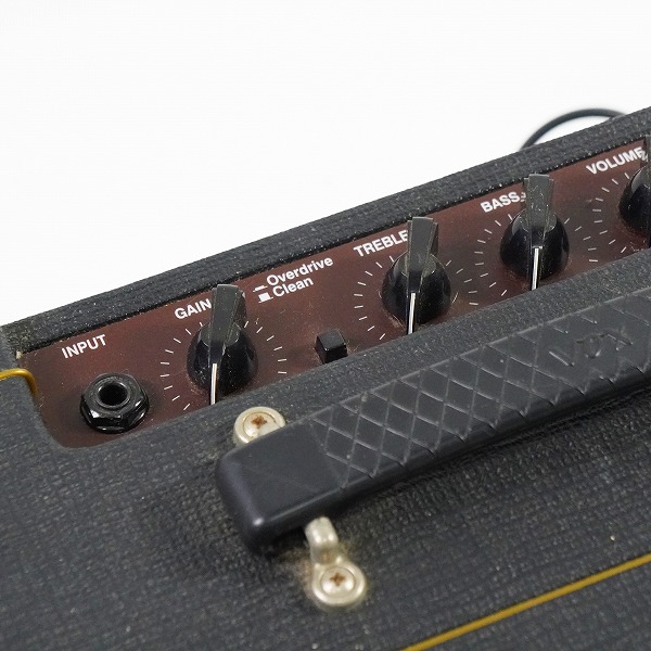 実際に弊社で買取させて頂いたVOX/ヴォックス Pathfinder 10 V9106 ギターアンプ コンボアンプ 動作確認済みの画像 2枚目