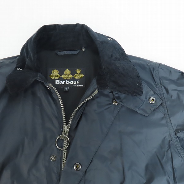 実際に弊社で買取させて頂いたBarbour/バブアー BORDER SL NYLON ナイロン コート 1601102 /38 収納袋付きの画像 5枚目
