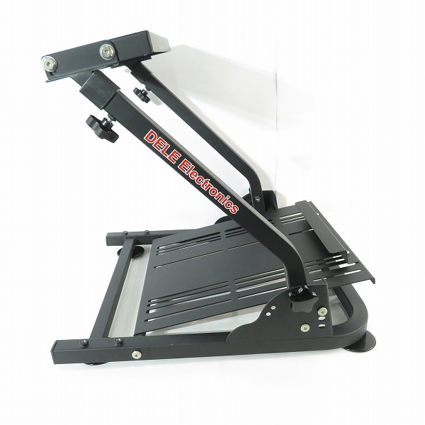 実際に弊社で買取させて頂いた★DELE Electronics/デーリー 折り畳み式 レーシングホイールスタンド ハンドルコントローラースタンド/ハンコンスタンドの画像 2枚目