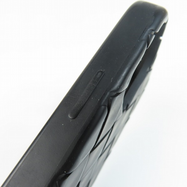 実際に弊社で買取させて頂いたBOTTEGA VENETA/ボッテガヴェネタ iPhone12用 スマートフォンケース ストラップの画像 4枚目