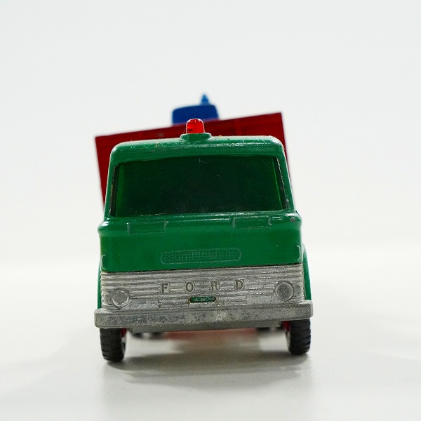 実際に弊社で買取させて頂いたMATCHBOX/マッチボックス K-20 KING SIZE TRACTOR TRANSPORTER/トラクタートランスポーター ミニカーの画像 1枚目