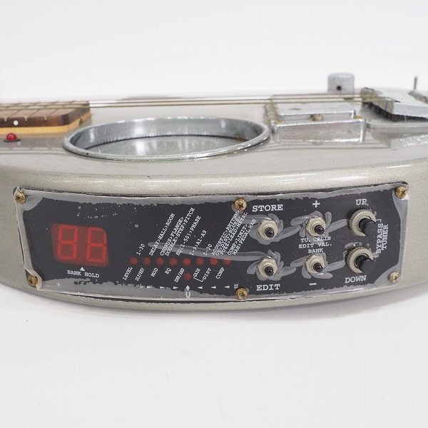 実際に弊社で買取させて頂いた★【使用感有り】FERNANDES/フェルナンデス DIGI-ZO ぞーさん アンプ/エフェクト内蔵 エレキギター の画像 7枚目