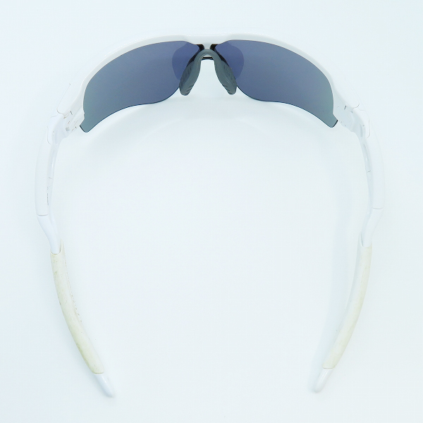 実際に弊社で買取させて頂いたOAKLEY/オークリー RADARLOCK PATH アイウェア/サングラス OO9206-05 の画像 3枚目