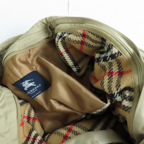 実際に弊社で買取させて頂いたBURBERRYS/バーバリーズ 裏地チェック柄/チェック柄ライナー付き トレンチコートの画像 3枚目