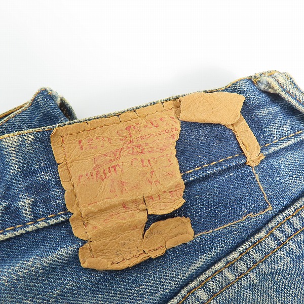 実際に弊社で買取させて頂いたLevis/リーバイス 501 ヴィンテージ 66前期 刻印6 スモールe ボタンフライ デニムパンツの画像 2枚目