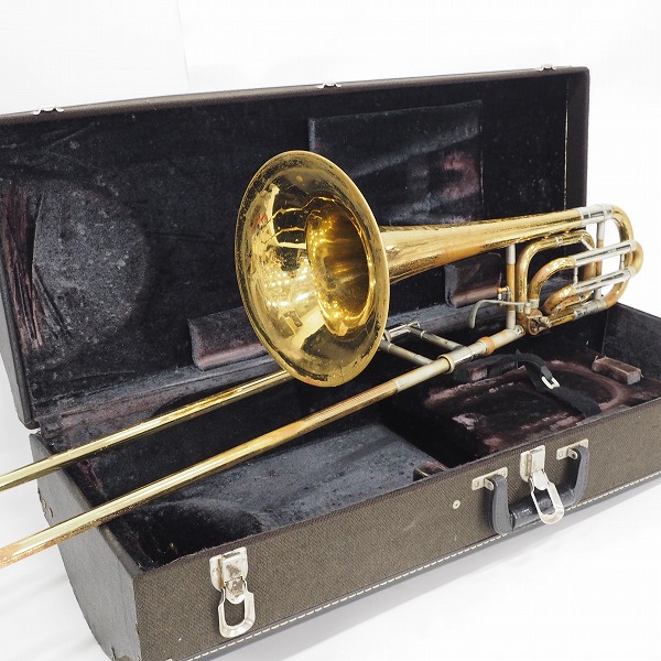 実際に弊社で買取させて頂いた★【使用感有り】Vincent Bach/バック Stradivarius 50 トロンボーン ゴールド ハードケース付