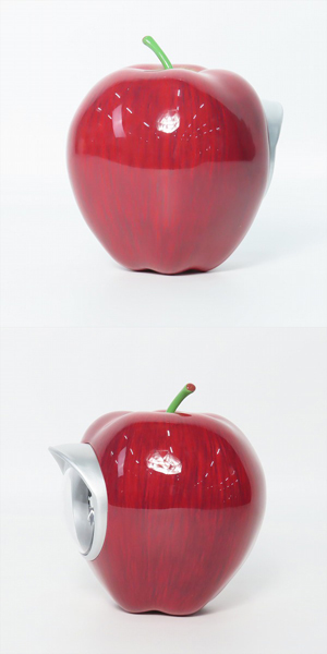 実際に弊社で買取させて頂いたUNDERCOVER×MEDICOM TOY/アンダーカバー×メディコムトイ GILAPPLE CLOCK/置時計 UCR9Z04の画像 2枚目