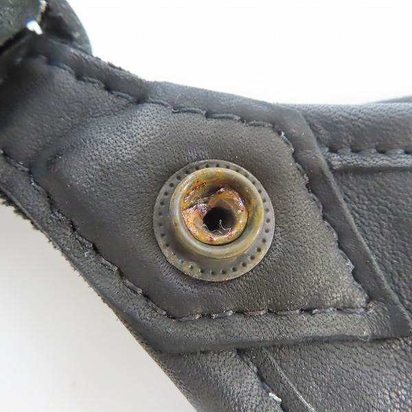 実際に弊社で買取させて頂いたISAMU KATAYAMA BACKLASH/イサムカタヤマバックラッシュ  レザー ウエストバッグ ポーチの画像 6枚目