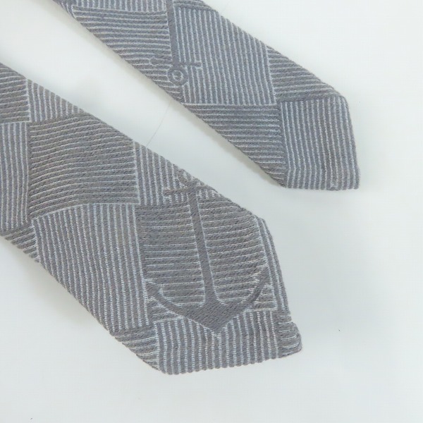 実際に弊社で買取させて頂いたTHOM BROWNE/トムブラウン 錨/いかり総柄 ネクタイ の画像 5枚目