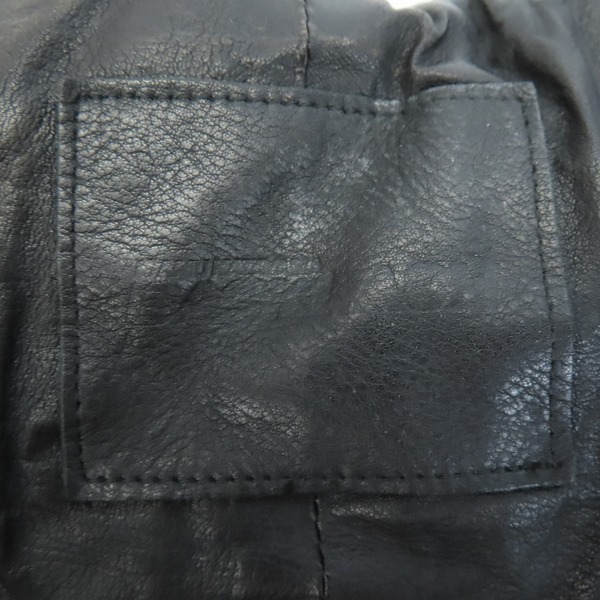 実際に弊社で買取させて頂いたISAMU KATAYAMA BACKLASH/バックラッシュ BRITANIA カンガルーレザー ダウンネックウォーマーの画像 2枚目