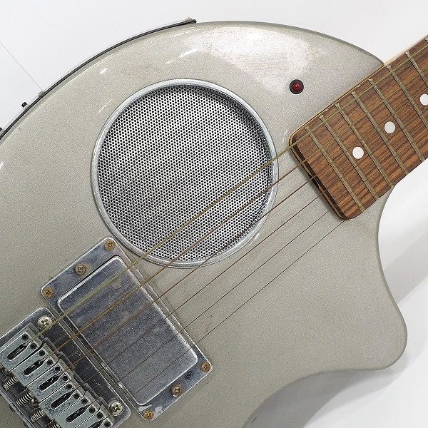 実際に弊社で買取させて頂いた★【使用感有り】FERNANDES/フェルナンデス DIGI-ZO ぞーさん アンプ/エフェクト内蔵 エレキギター の画像 4枚目