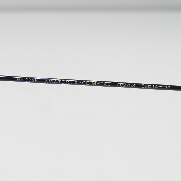 実際に弊社で買取させて頂いたRay-Ban/レイバン AVIATOR LARGE MEATAL アビエーター 偏光レンズ サングラス/アイウェア RB3025 002の画像 7枚目