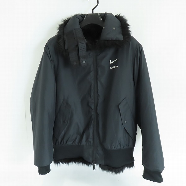 実際に弊社で買取させて頂いたNIKE×AMBUSH/ナイキ×アンブッシュ 18AW リバーシブルフェイクファーコートジャケット AQ9225-010/L
