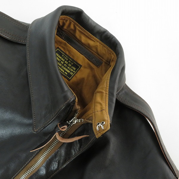 実際に弊社で買取させて頂いたTHE REAL McCOY'S/ザ リアルマッコイズ A-2 model 220 レザー フライトジャケット MJ22001 /42の画像 7枚目