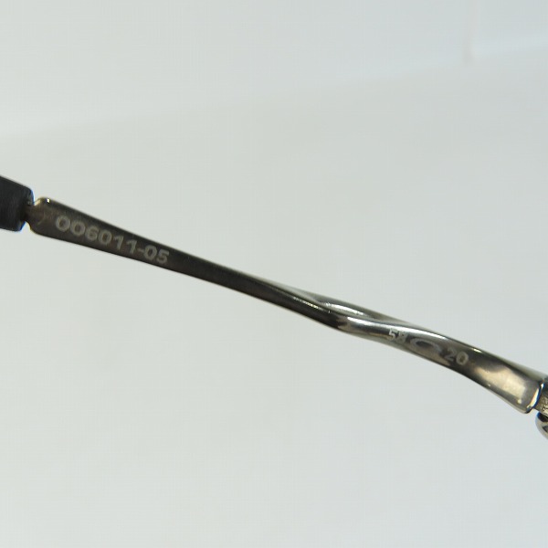 実際に弊社で買取させて頂いたOAKLEY/オークリー X-METAL X-SQUARED 偏光レンズ サングラス/アイウェア OO6011-05の画像 7枚目