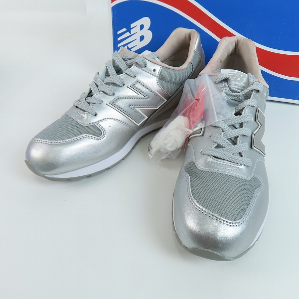 実際に弊社で買取させて頂いたNEW BALANCE×UNITED ARROWS/ニューバランス×ユナイテッドアローズ 25周年記念モデル 銀灰 MRL996UA/26.0