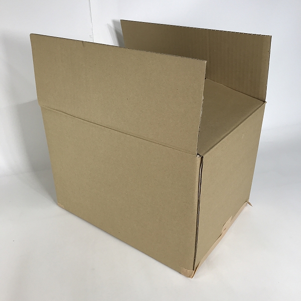 実際に弊社で買取させて頂いた【おまとめ】バーバリーブルーレーベル/ポールスミス/トミーヒルフィガー 他 メンズ/レディース ジャケット/ポロシャツ 等の画像 2枚目