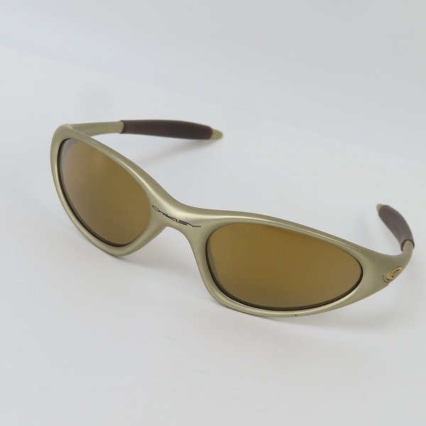 実際に弊社で買取させて頂いたOAKLEY/オークリー MINUTE/ミニット サングラス