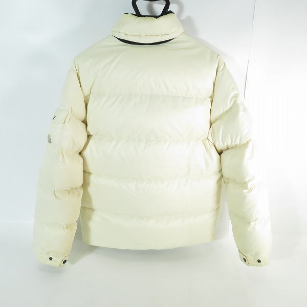 実際に弊社で買取させて頂いたMONCLER/モンクレール BAZILLE バジーレ ダウンジャケット 41311/50/68959/2の画像 1枚目
