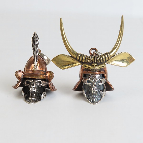 実際に弊社で買取させて頂いたJINA BRING/ジナブリング oriental vibrations/オリエンタルバイブレーションズ 武者スカル 兜 ペンダント 4点セットの画像 1枚目