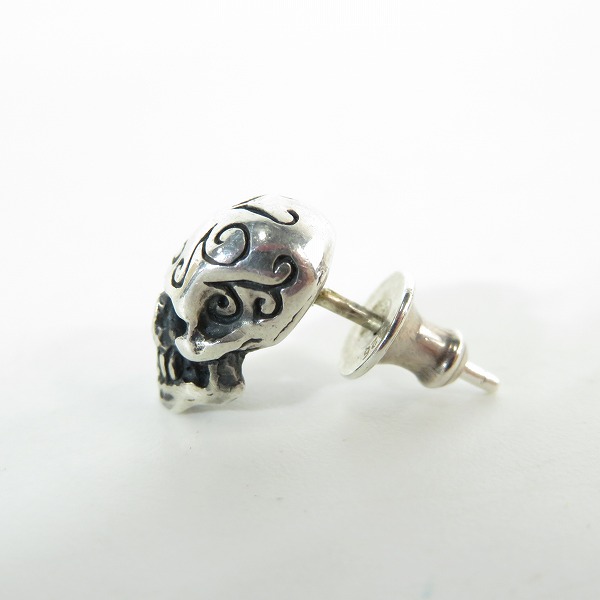 実際に弊社で買取させて頂いたCRAZY PIG DESIGNS/クレイジーピッグ トライバルスカル スタッドピアスの画像 2枚目