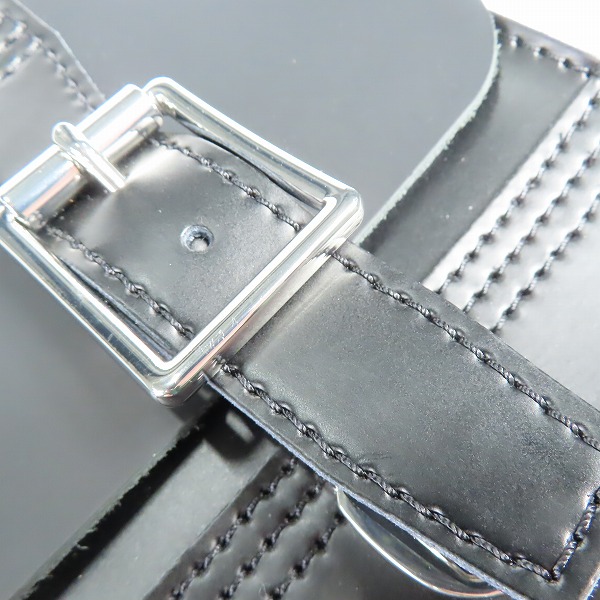 実際に弊社で買取させて頂いたDr.Martens/ドクターマーチン Box Crossbody Bag レザー ショルダーバッグの画像 7枚目