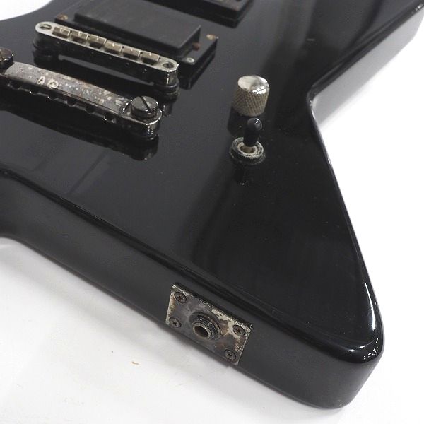 実際に弊社で買取させて頂いた★【弦無し】Charvel/シャーベル ランダムスターType EMG搭載 アクティブ エレキギターの画像 6枚目