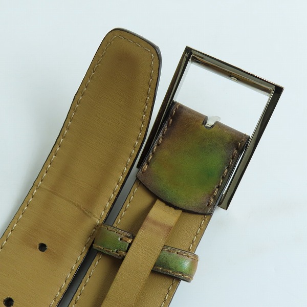 実際に弊社で買取させて頂いたBerlruti/ベルルッティ シンプルレザーベルト カーキ 85 34の画像 2枚目