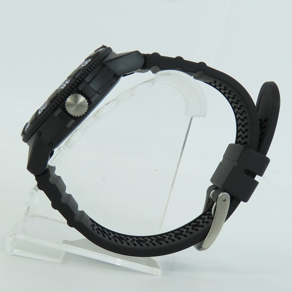 実際に弊社で買取させて頂いたLUMI NOX/ルミノックス XS.0321.L 腕時計の画像 1枚目