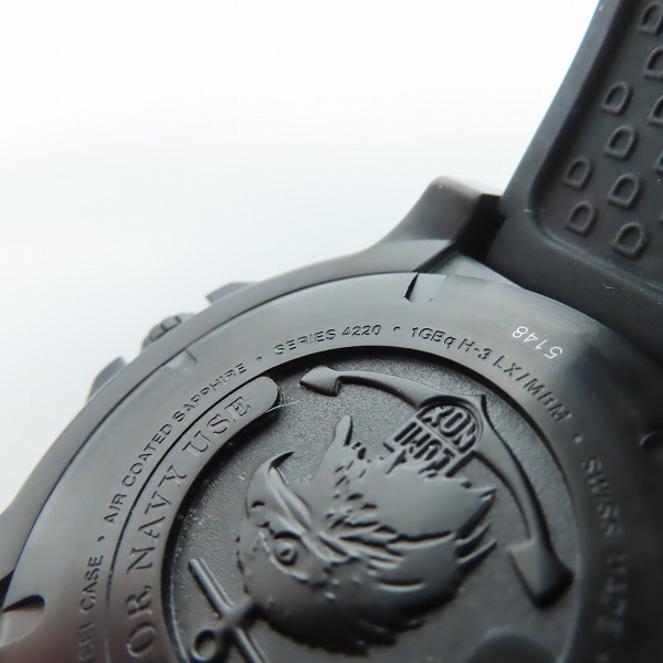 実際に弊社で買取させて頂いたLUMI NOX/ルミノックス Special Operations Challenge/SOC 特殊作戦チャレンジ クォーツ/腕時計 4220 Seriesの画像 4枚目