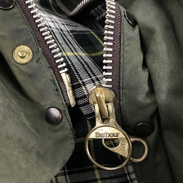 実際に弊社で買取させて頂いた【難有り品】Barbour/バブアー 90's BEAUFORT ビューフォート オイルドジャケットの画像 6枚目