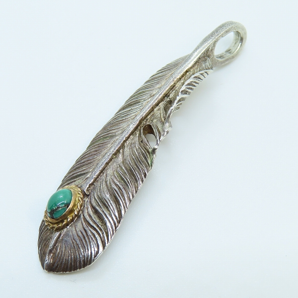 実際に弊社で買取させて頂いたARIZONA FREEDOM/アリゾナフリーダム 金縄 ターコイズ  右向き フェザー ペンダント/トップ