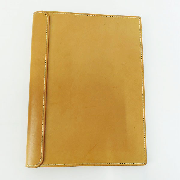 実際に弊社で買取させて頂いた土屋鞄製造所/ツチヤカバン ノートカバー/手帳ケース ブラウン